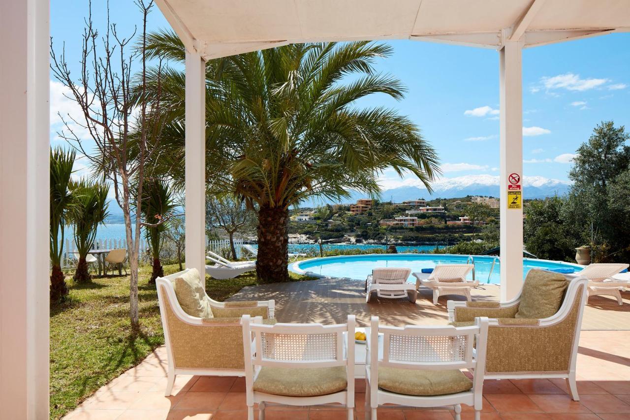 Seafront Villa Longobardi Chania  Bagian luar foto