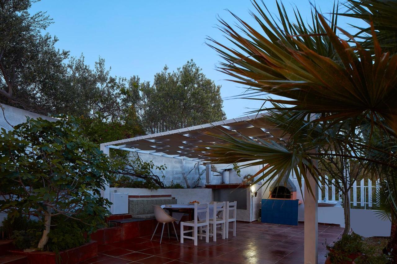Seafront Villa Longobardi Chania  Bagian luar foto
