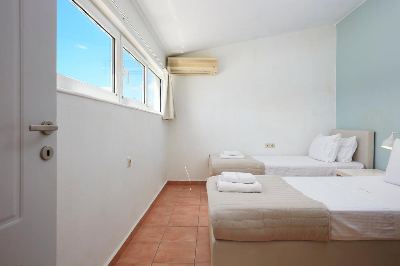 Seafront Villa Longobardi Chania  Bagian luar foto